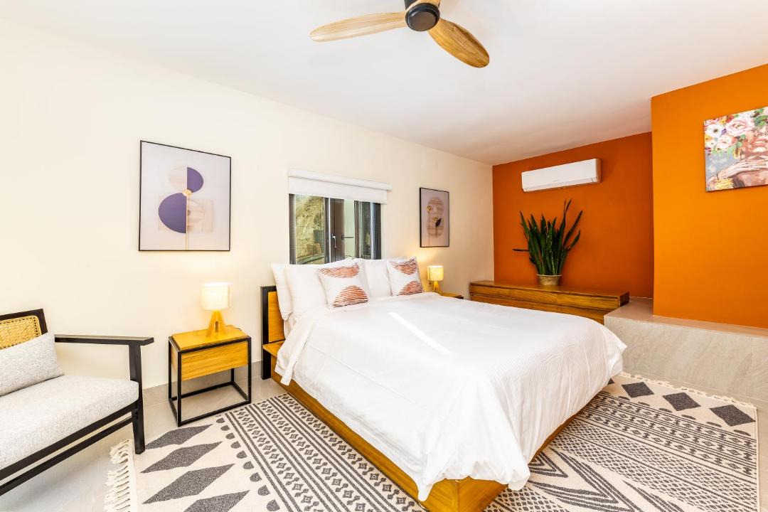 Photo of Bedroom in Long Bay