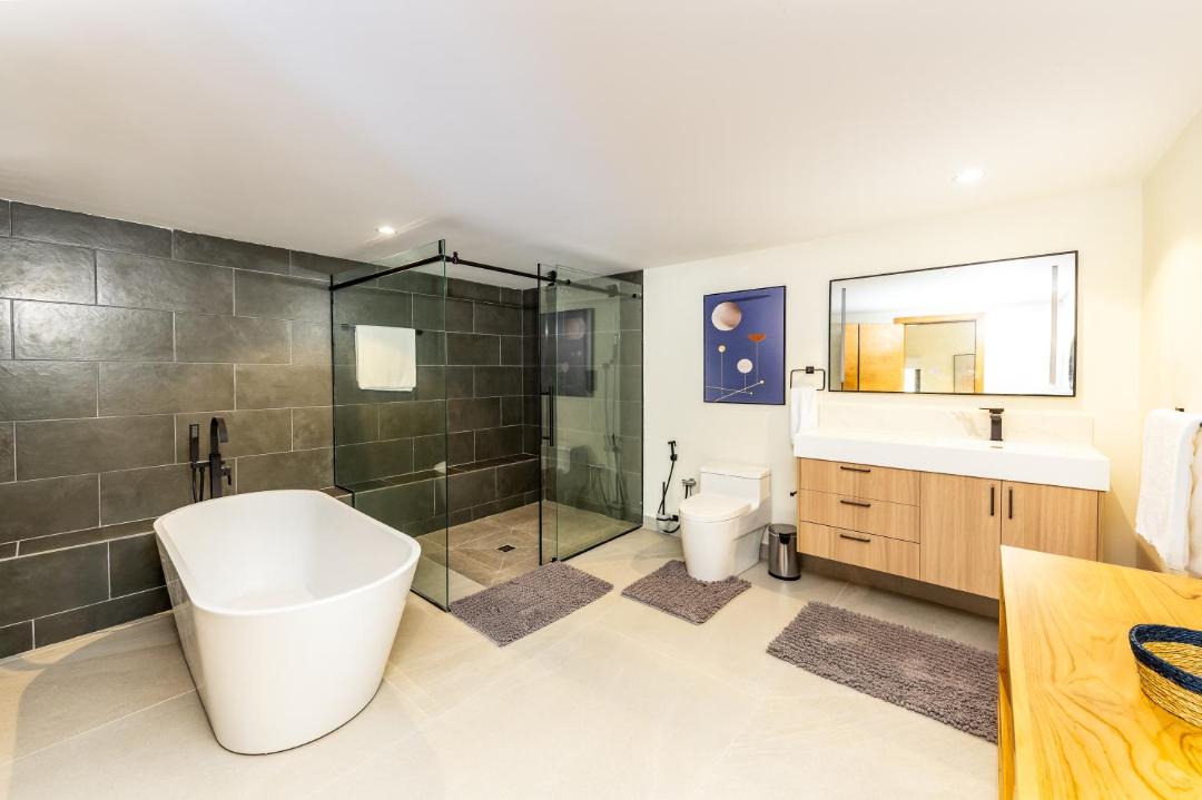 Photo of Bathroom in Long Bay