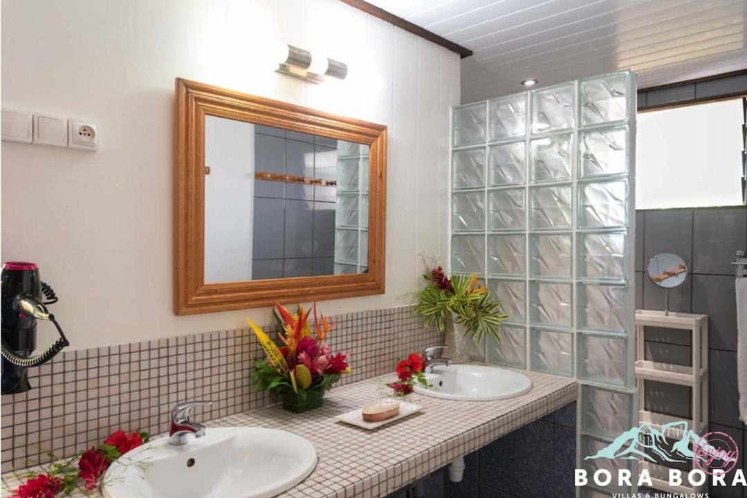 Photo of Bathroom in Matira
