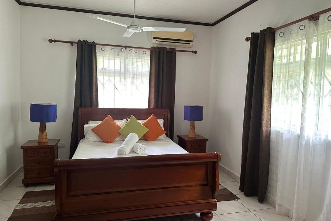 Photo of Bedroom in Au Cap