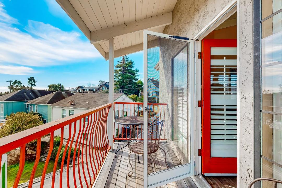 Photo of Patio Balcony in Beach Hill - Beach Flats