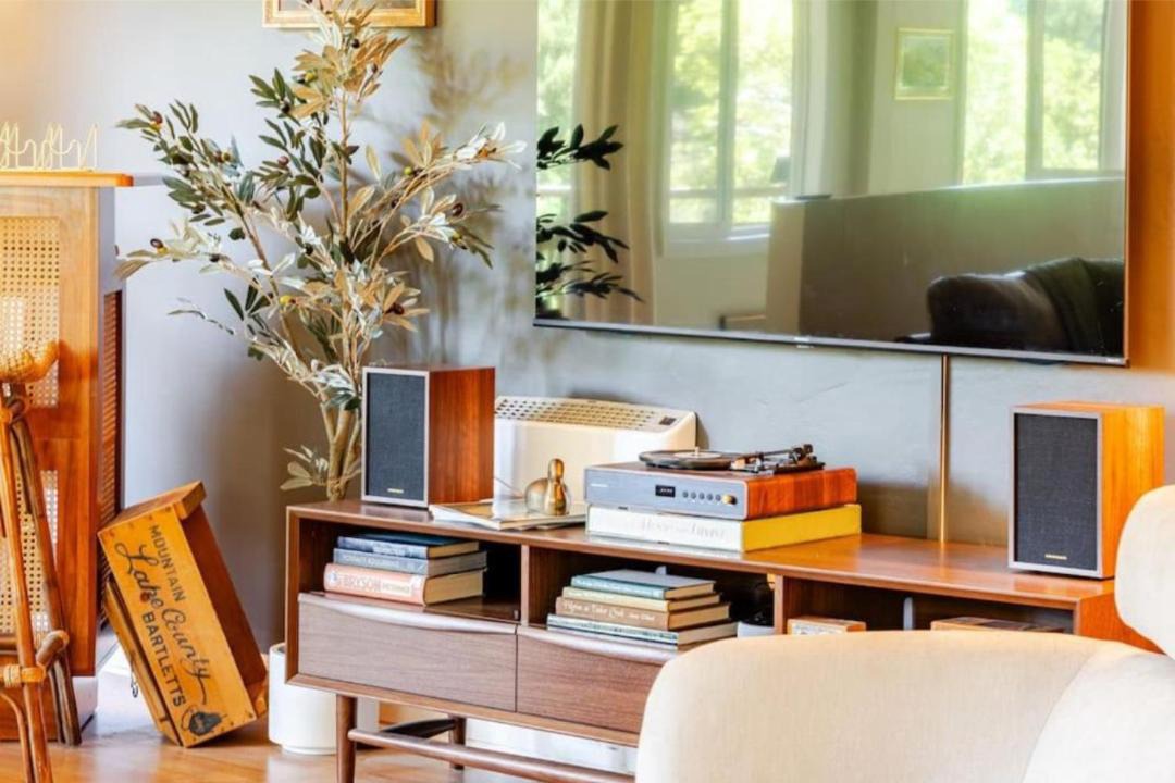 Photo of Livingroom in Felton
