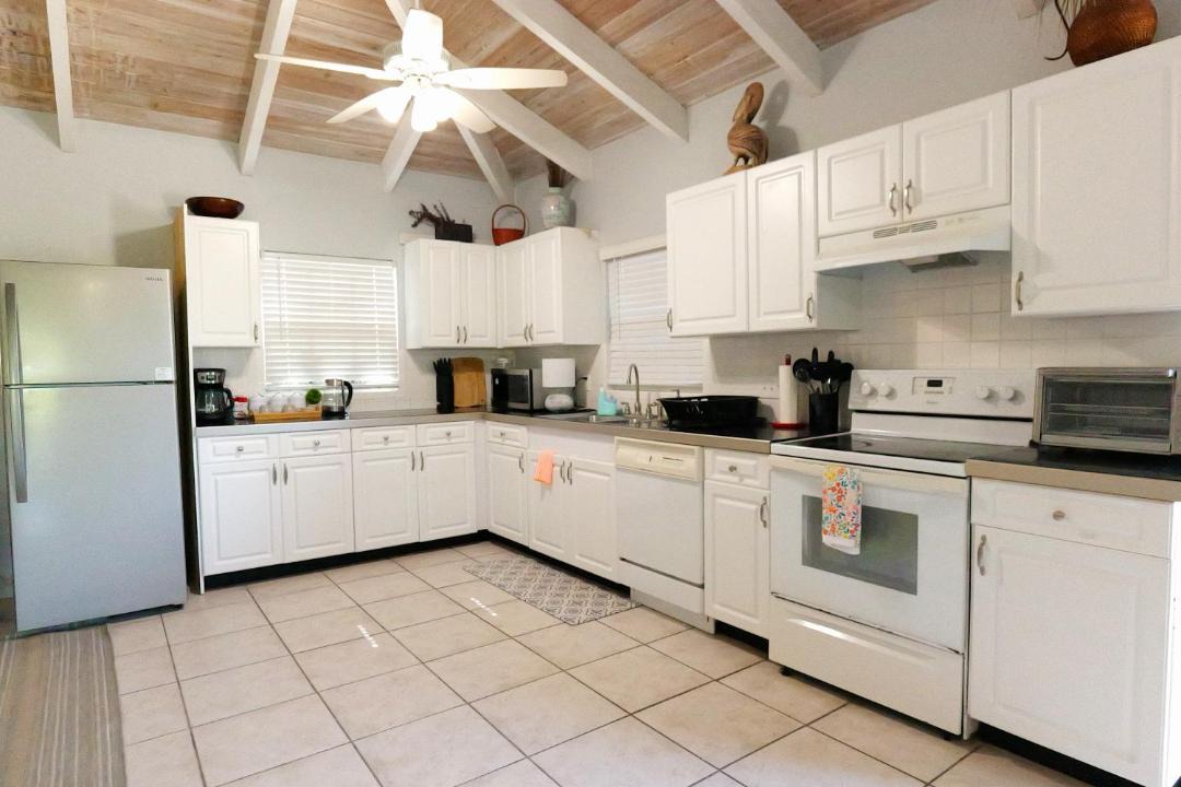 Photo of Kitchen in Discovery Bay
