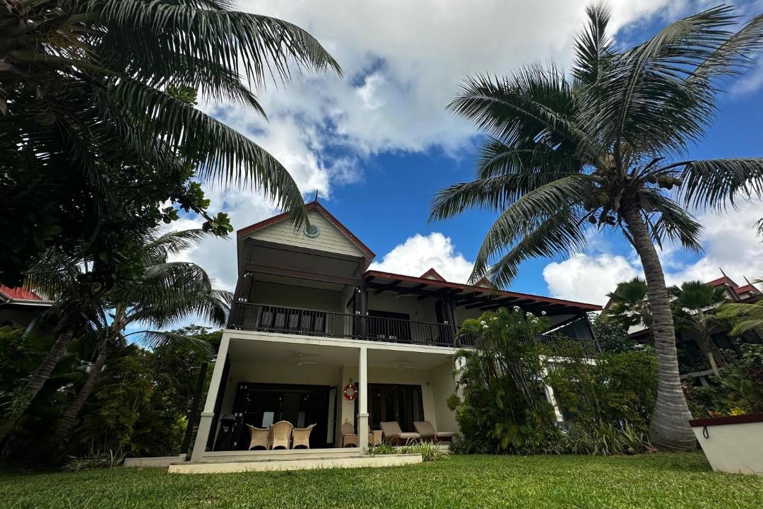 Photo of Others in Eden Island