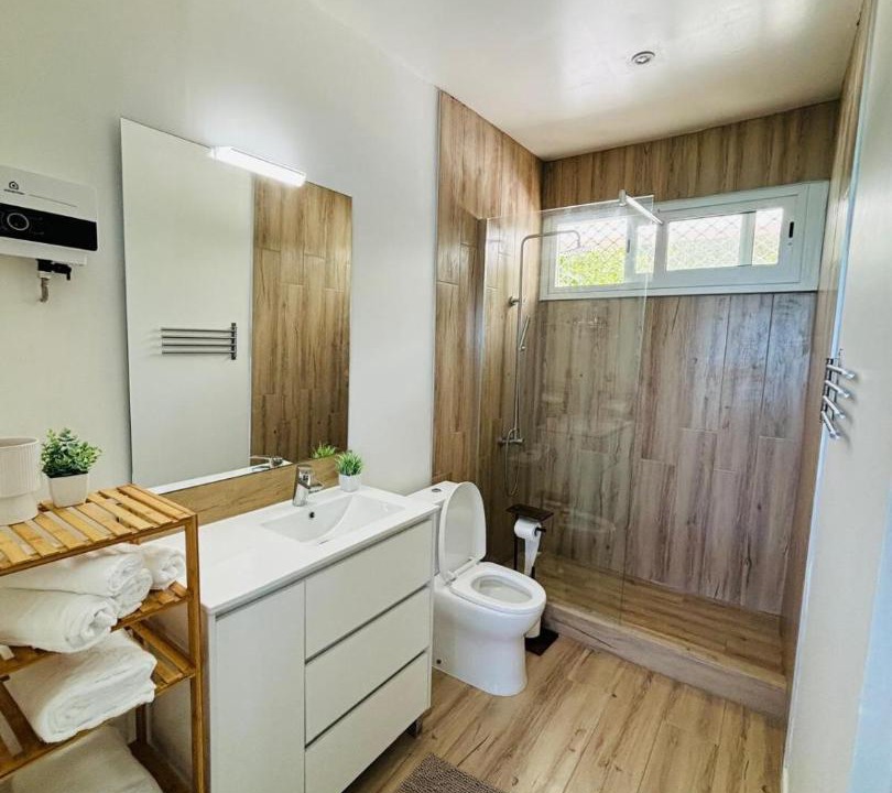 Photo of Bathroom in Point Matira