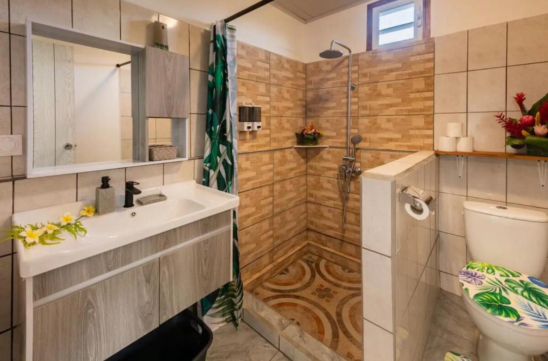 Photo of Bathroom in Nunue