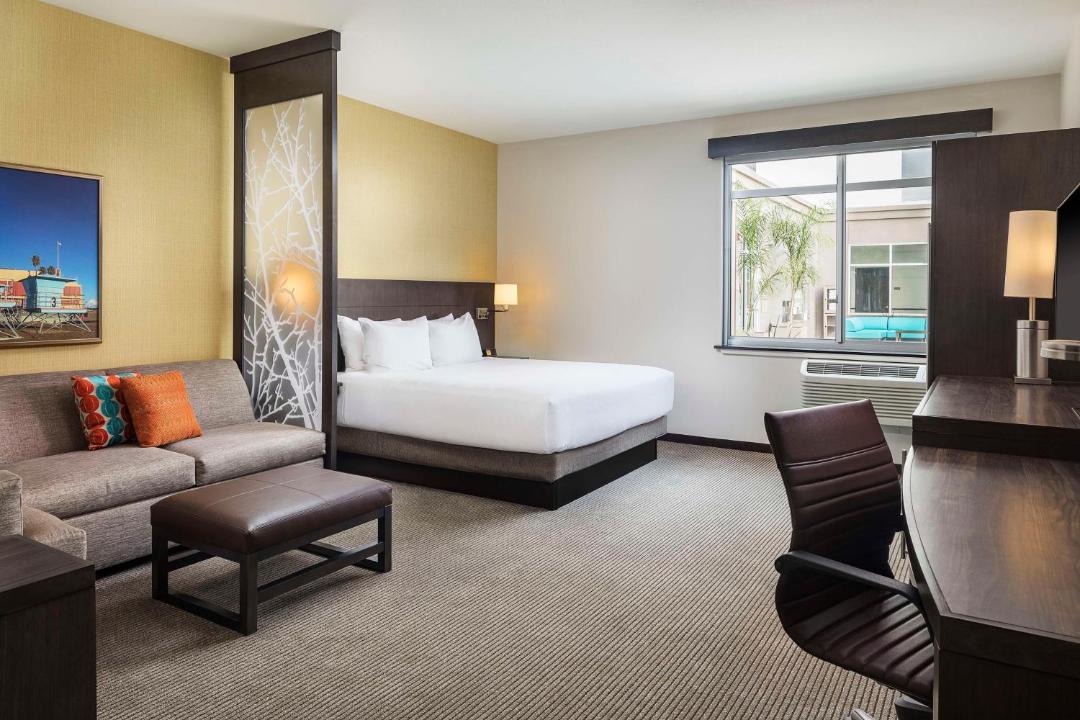Photo of Bedroom in Westside Santa Cruz