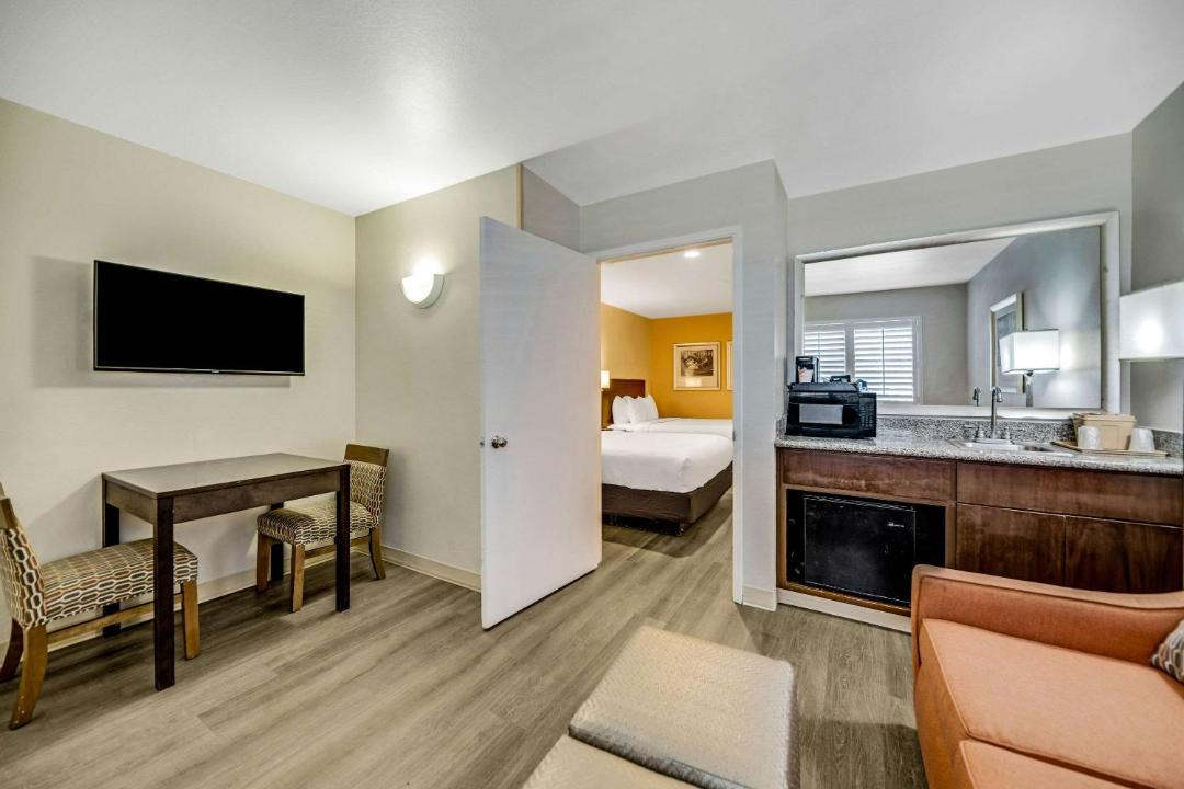 Photo of Others in Beach Hill - Beach Flats
