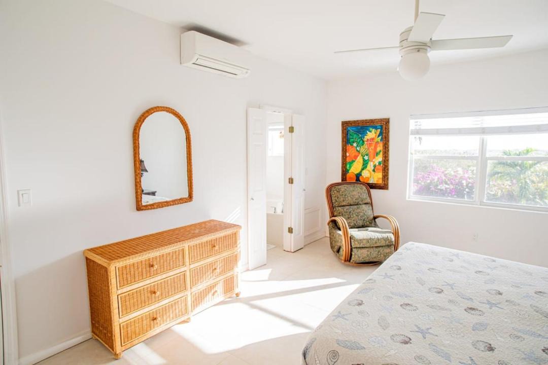 Photo of Others in Grace Bay