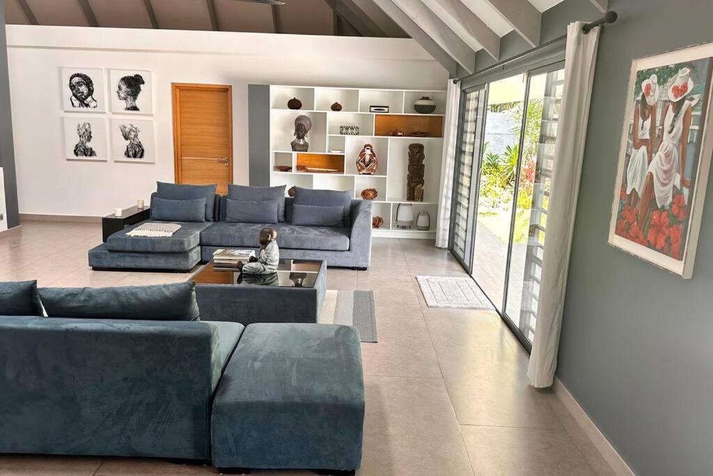 Photo of Livingroom in Nunue
