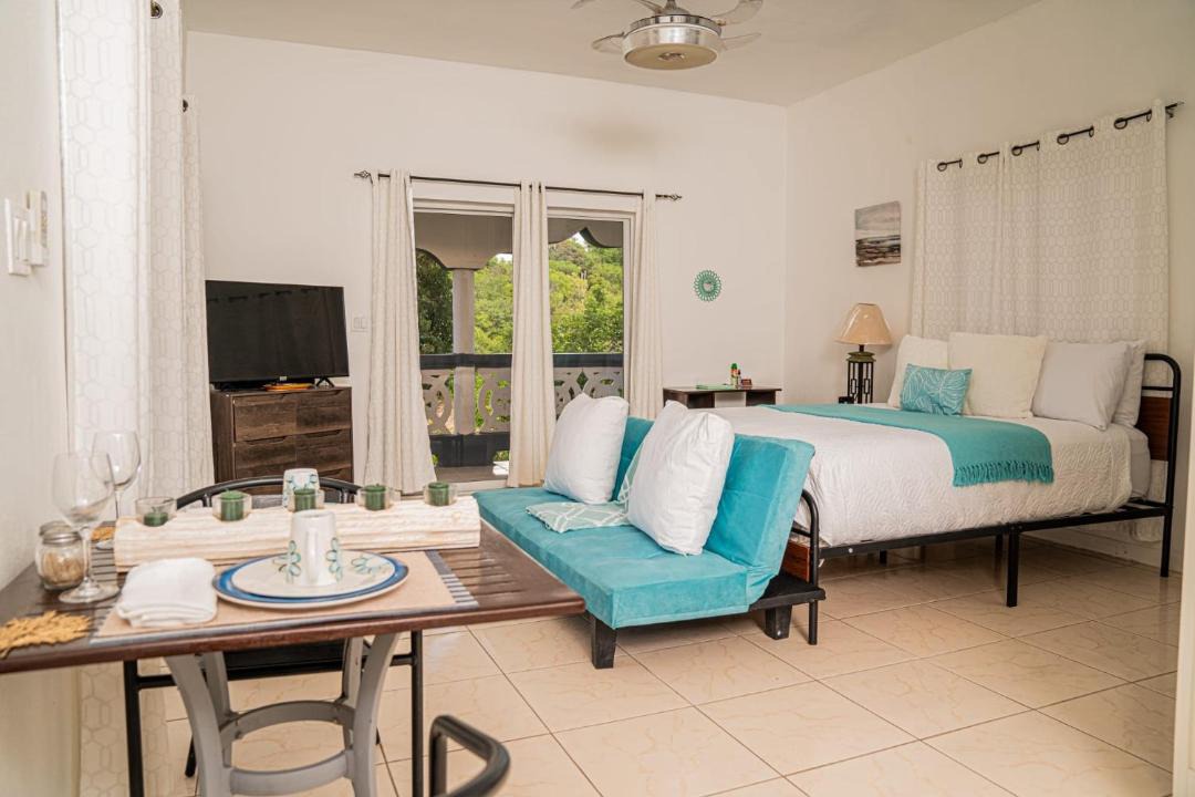 Photo of Livingroom in Discovery Bay