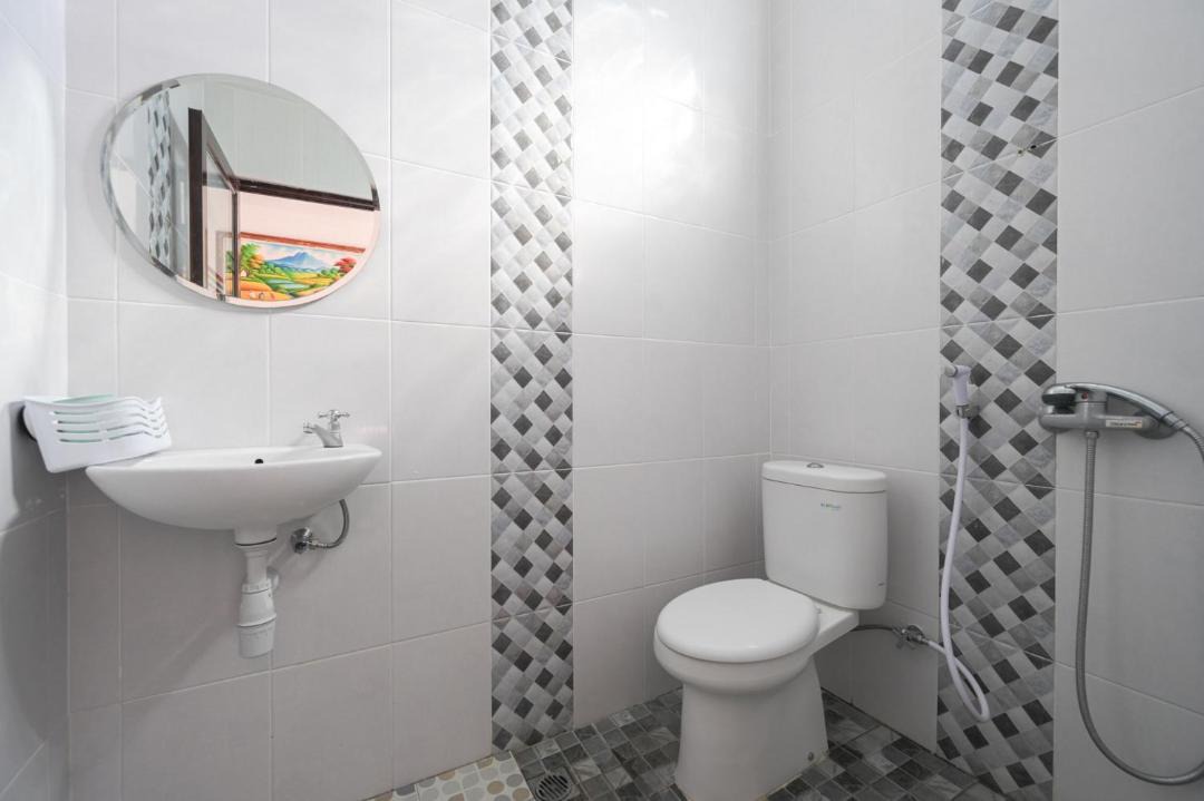 Photo of Bathroom in Dyanapura