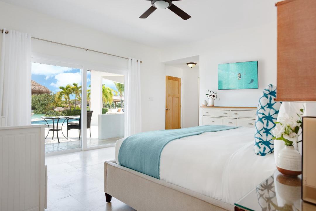 Photo of Bedroom in Leeward Settlement