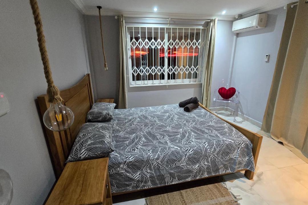 Photo of Bedroom in Mare Anglaise