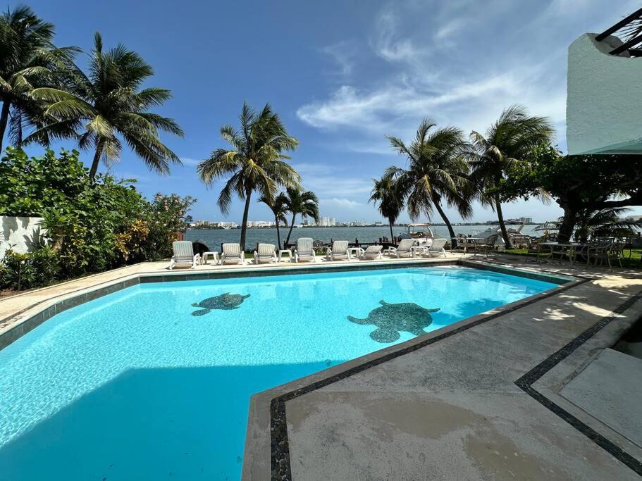 Photo of Others in Punta Cancun