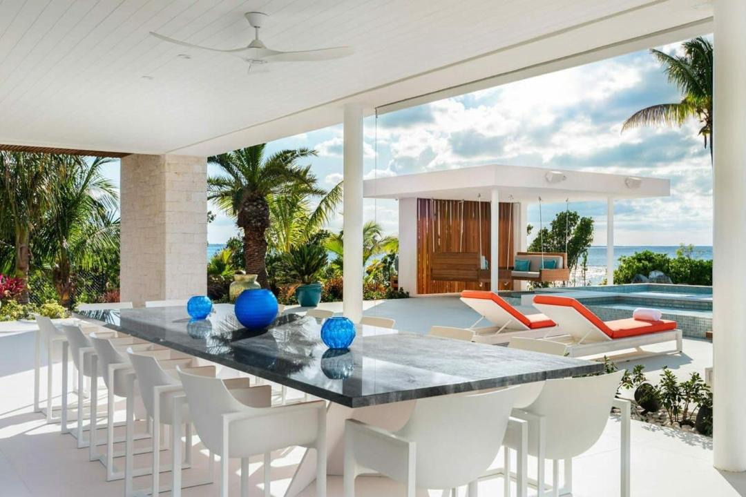 Photo of Patio Balcony in Long Bay Hills