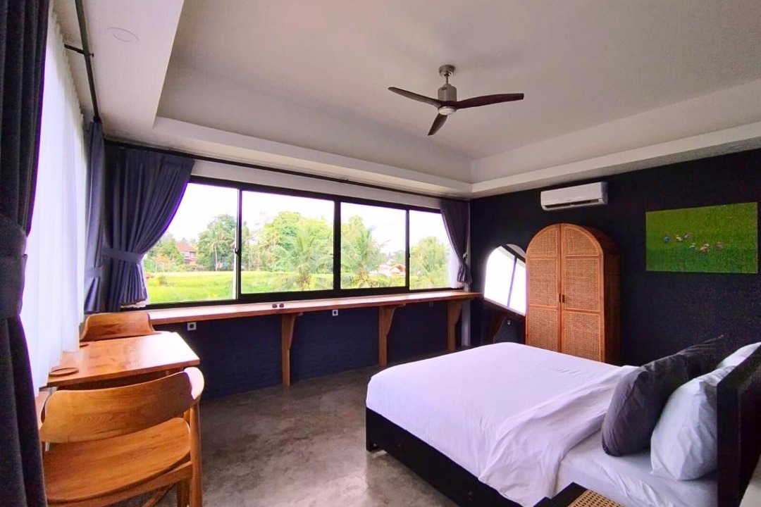 Photo of Bedroom in Sambahan