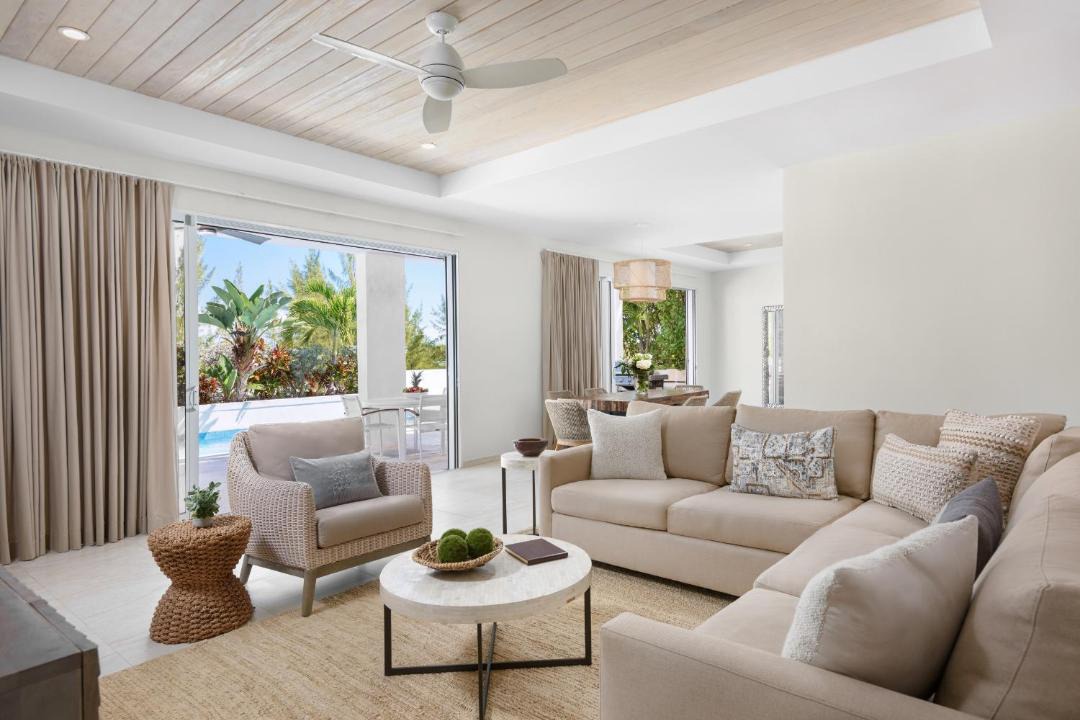 Photo of Livingroom in Leeward Settlement