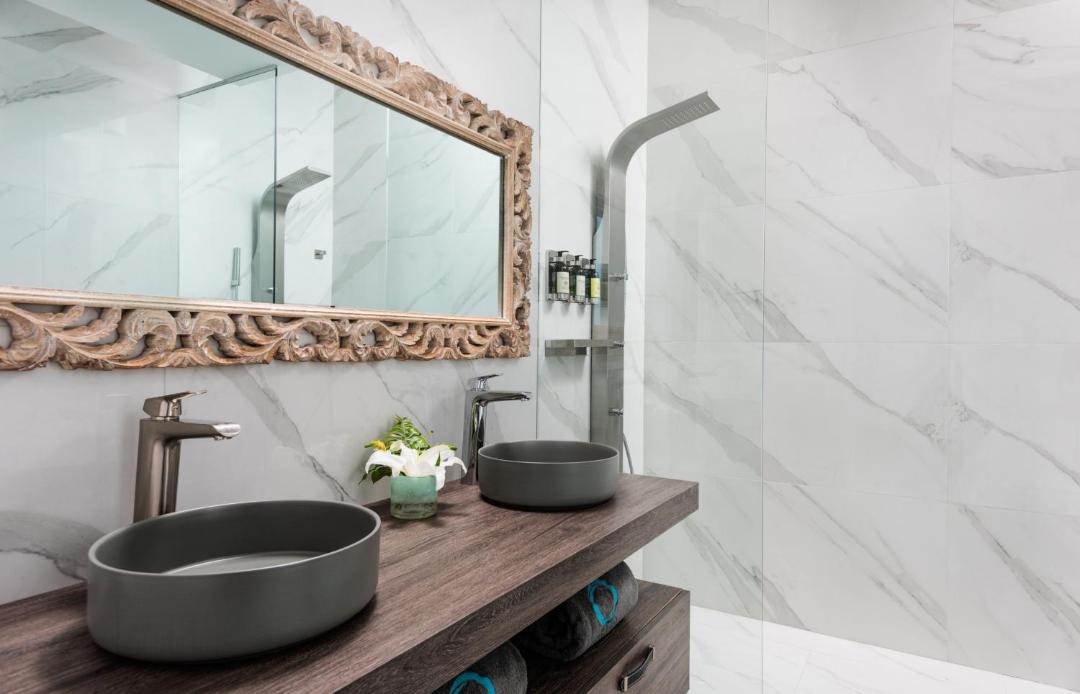 Photo of Bathroom in Leeward Settlement