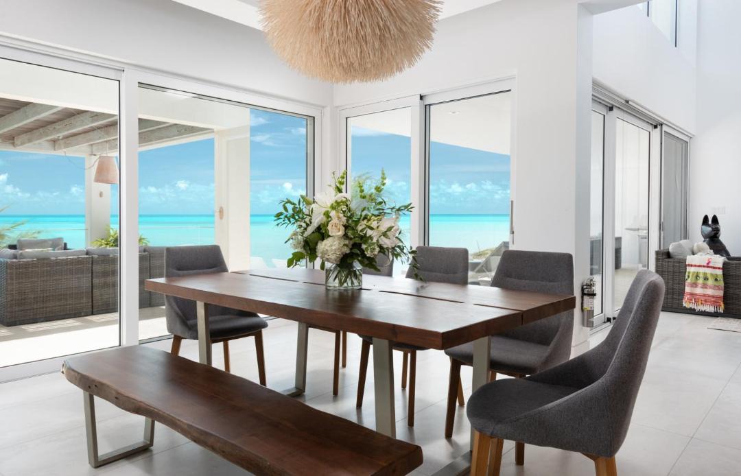 Photo of Livingroom in Leeward Settlement