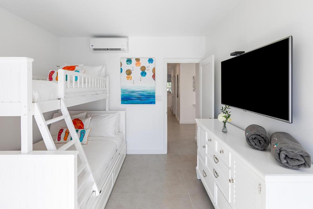 Photo of Others in Grace Bay