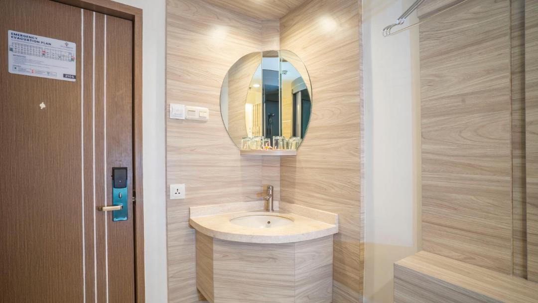 Photo of Bathroom in Teuku Umar