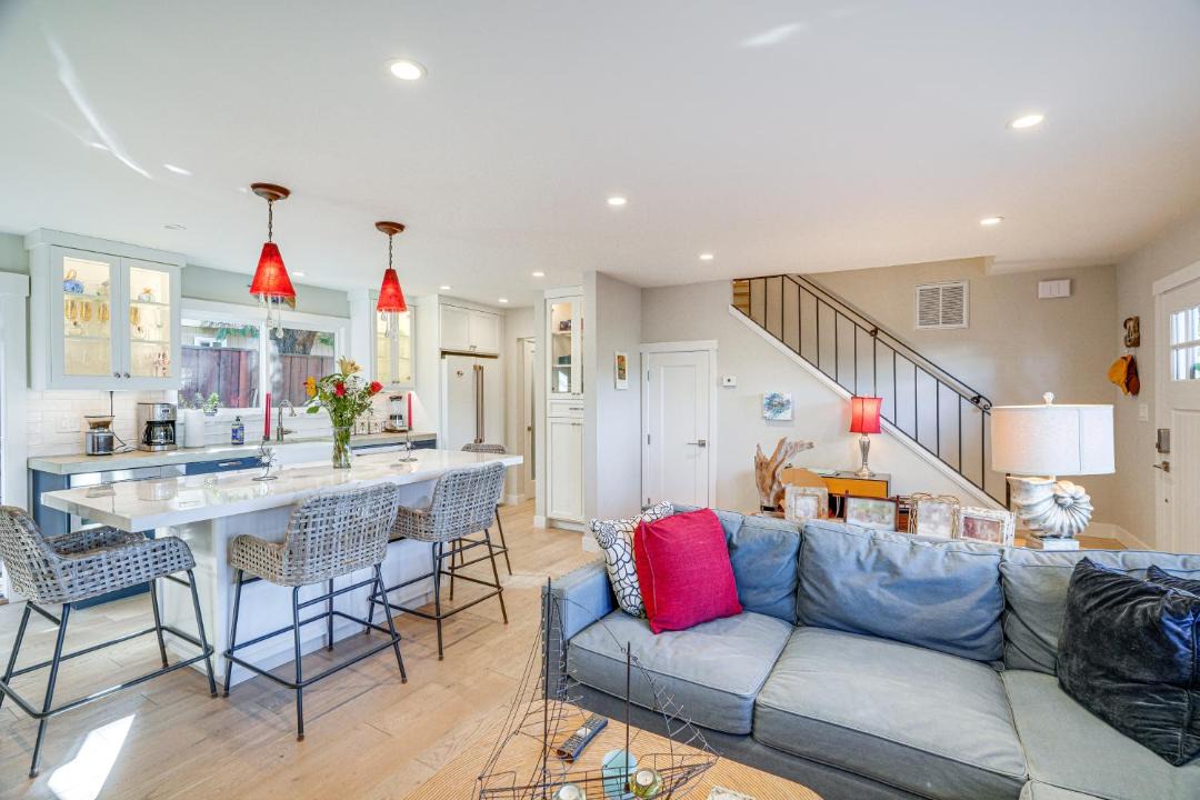 Photo of Livingroom in Rio del Mar