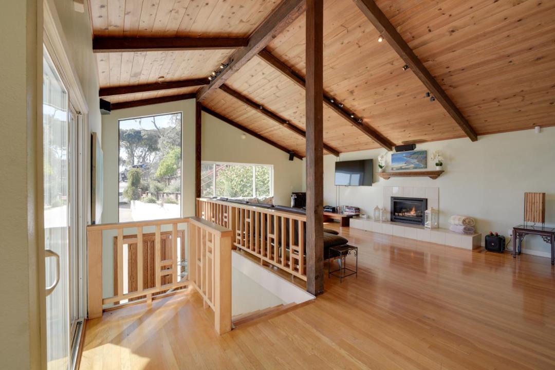 Photo of Others in Aptos