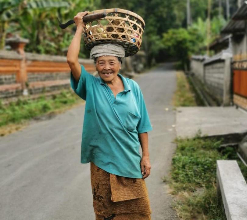 Photo of Others in Bebandem