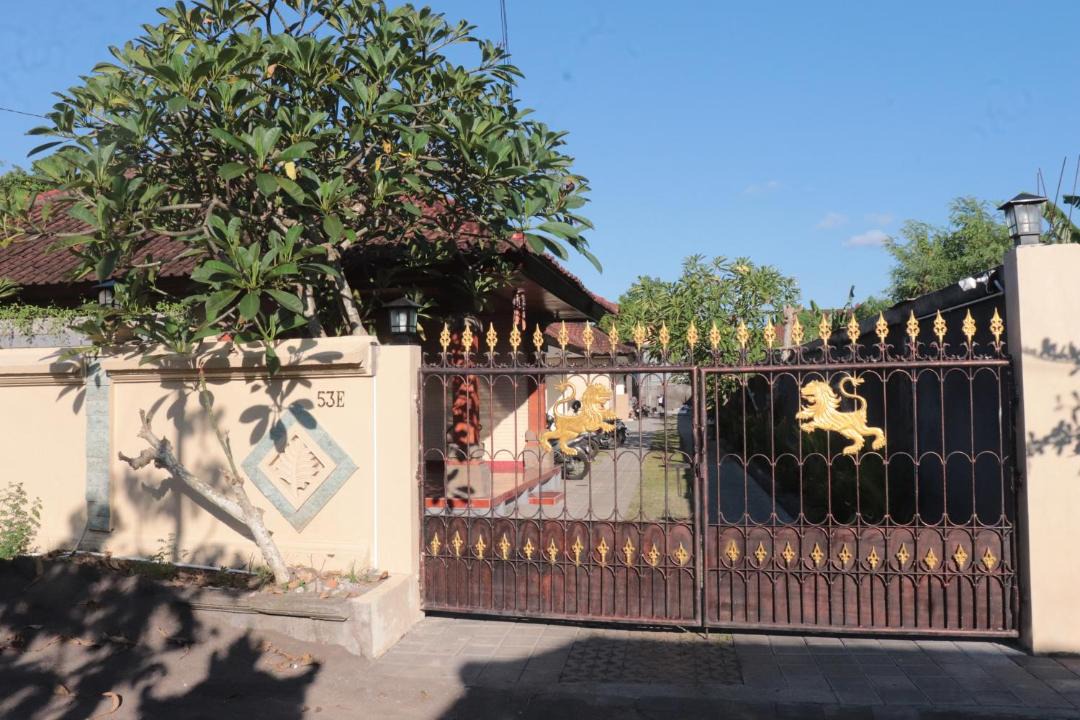Photo of Buildings in By Pass Ngurah Rai