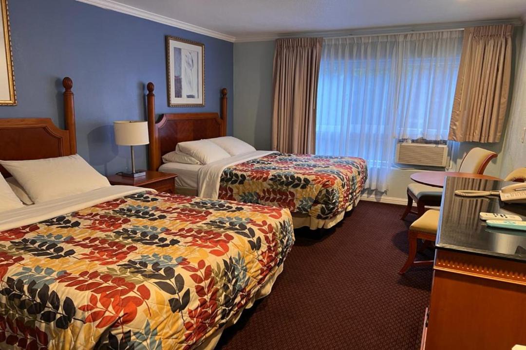 Photo of Bedroom in Westside Santa Cruz