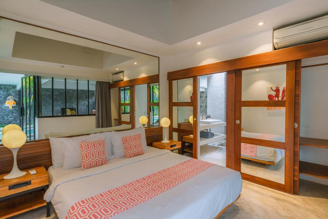 Photo of Bedroom in Petitenget
