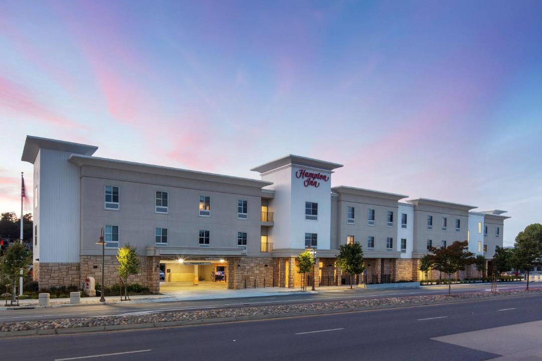 Photo of Buildings in Westside Santa Cruz