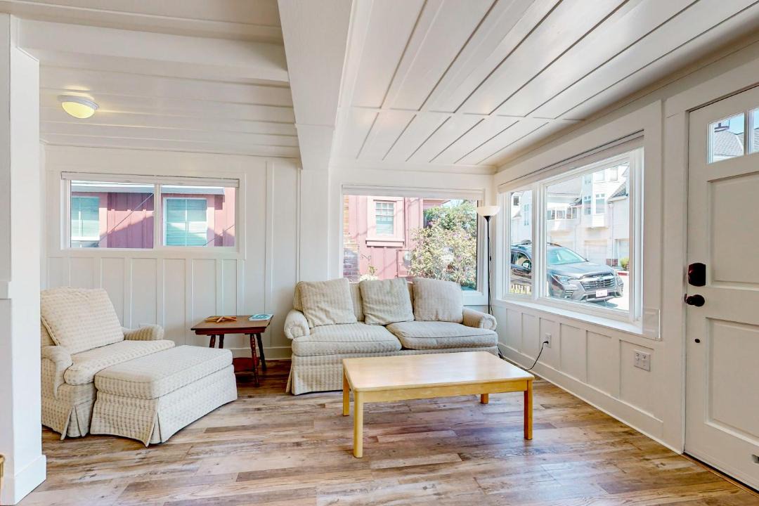 Photo of Livingroom in Seabright
