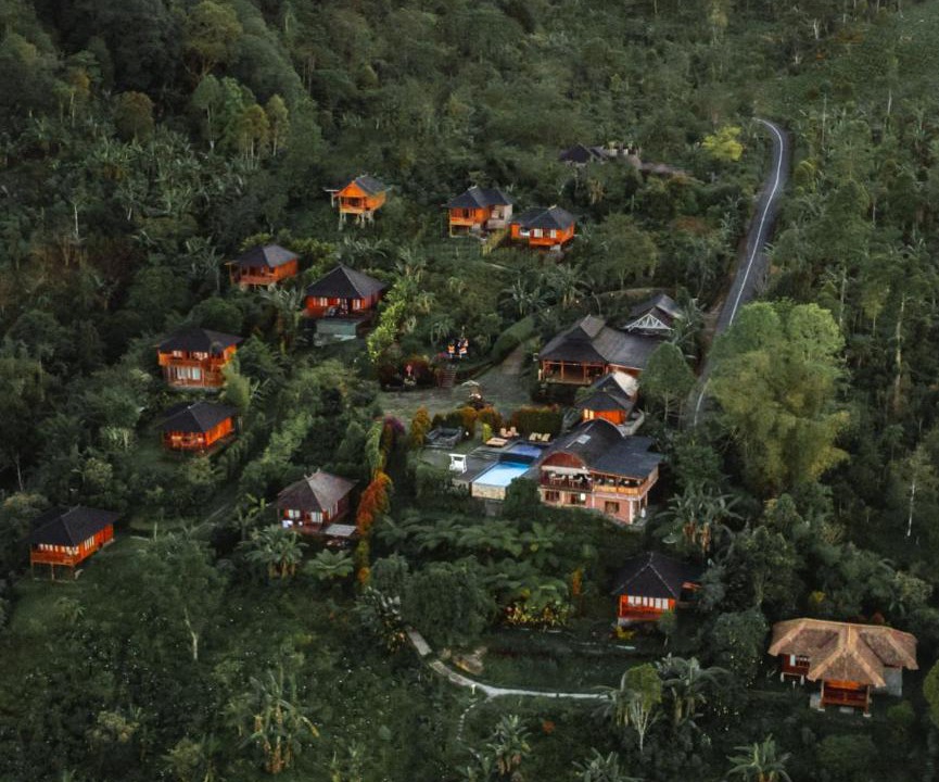 Photo of Others in Munduk