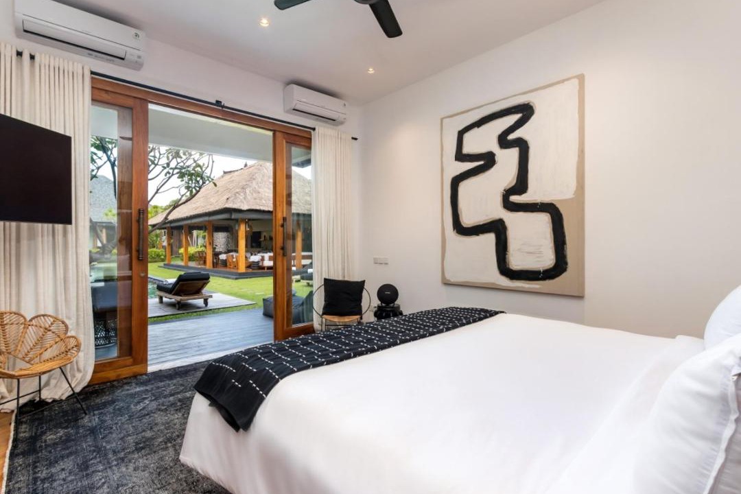 Photo of Bedroom in Drupadi