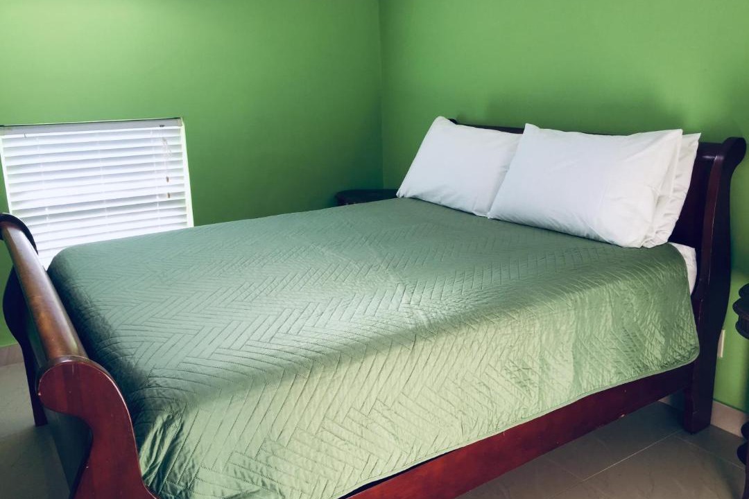 Photo of Bedroom in Leeward Settlement