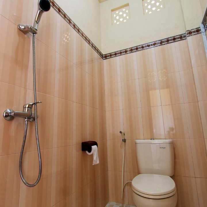 Photo of Bathroom in Lodtunduh