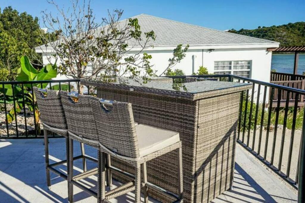 Photo of Patio Balcony in Venetian Road Settlement