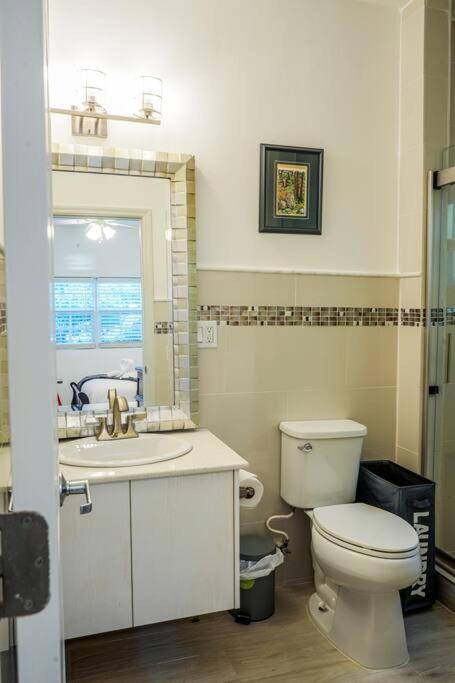 Photo of Bathroom in Venetian Road Settlement