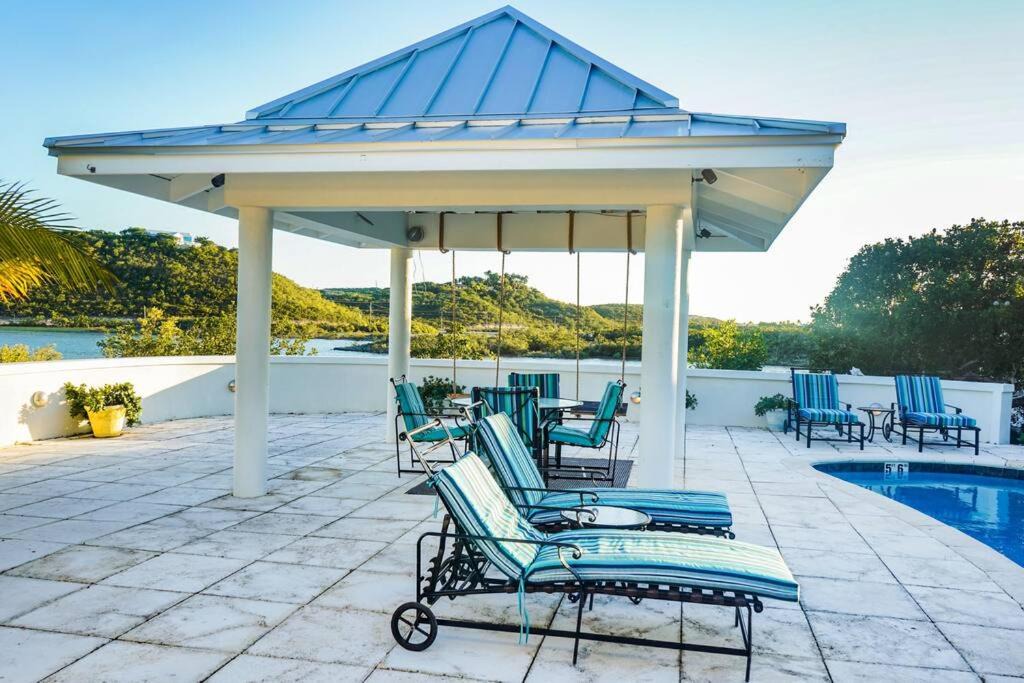Photo of Patio Balcony in Venetian Road Settlement