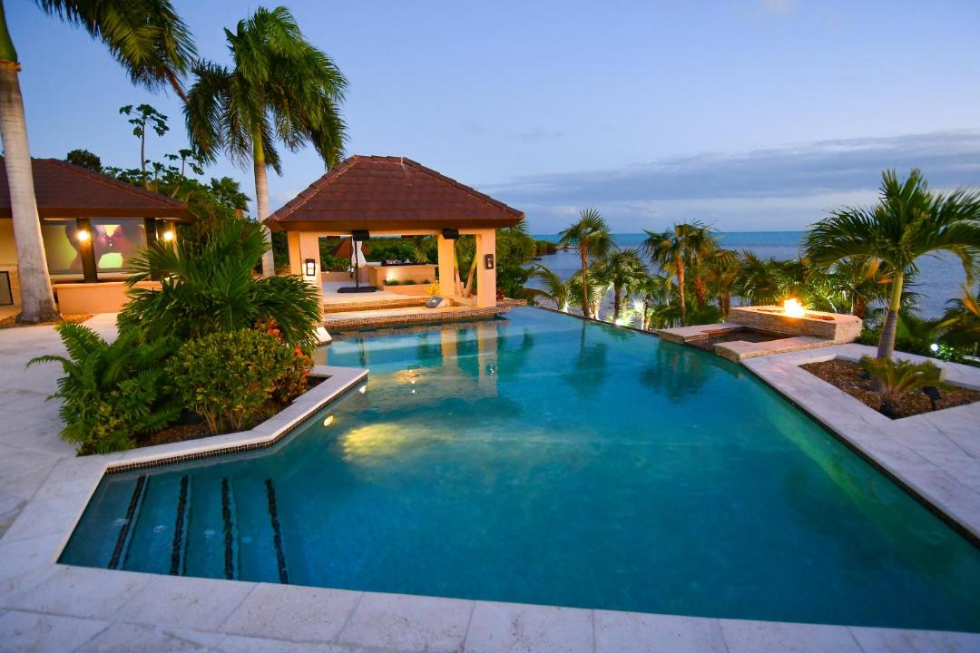 Photo of Outdoor in Leeward Settlement