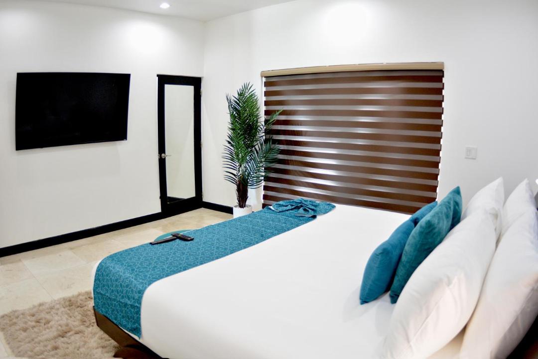 Photo of Bedroom in Leeward Settlement