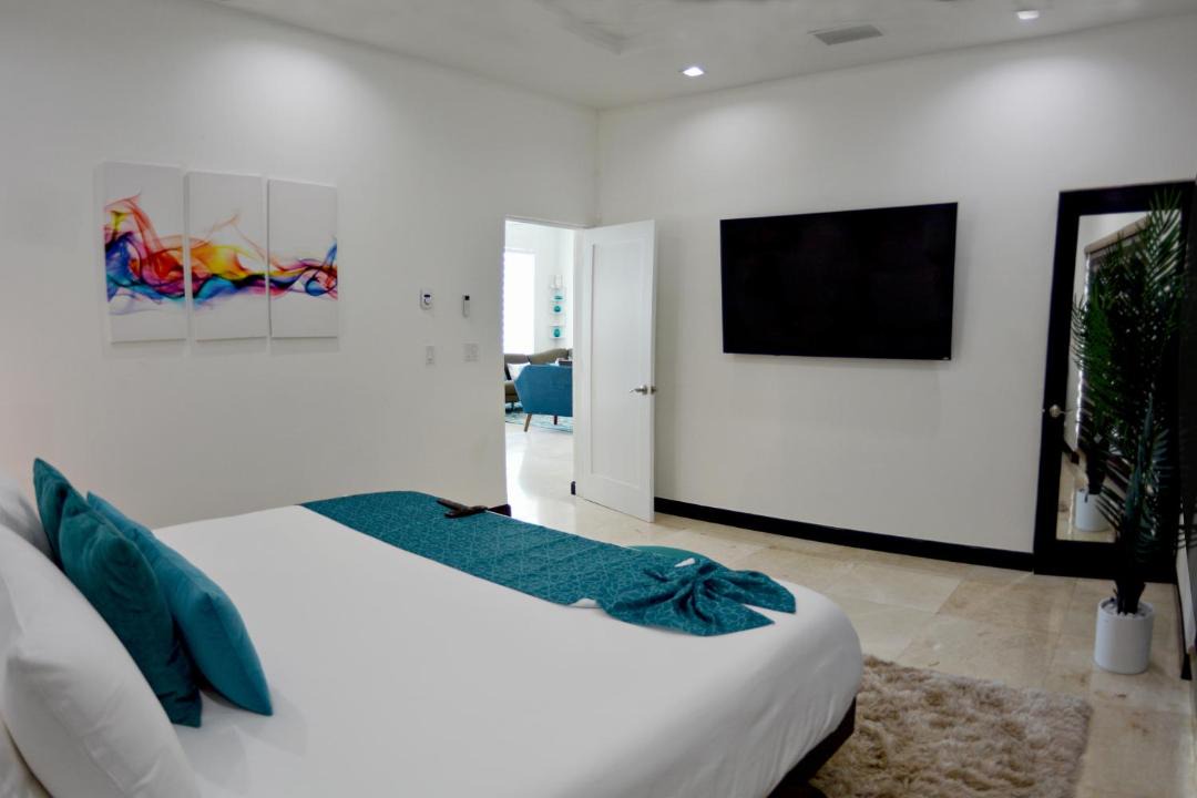 Photo of Bedroom in Leeward Settlement