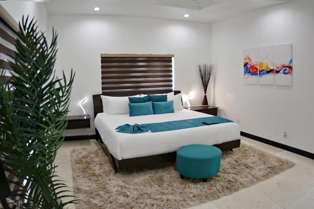 Photo of Bedroom in Leeward Settlement
