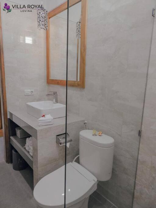 Photo of Bathroom in Pemaron