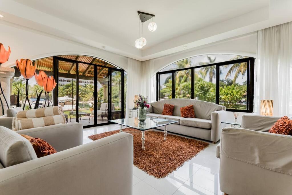 Photo of Livingroom in Zona Hotelera