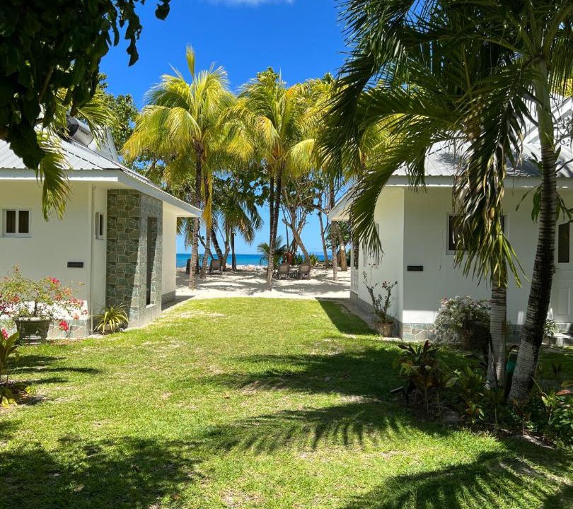 Photo of Others in Anse Kerlan