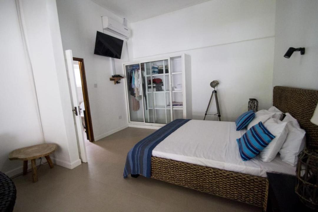 Photo of Bedroom in Anse Royale