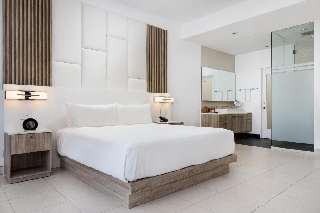 Photo of Bedroom in Grace Bay